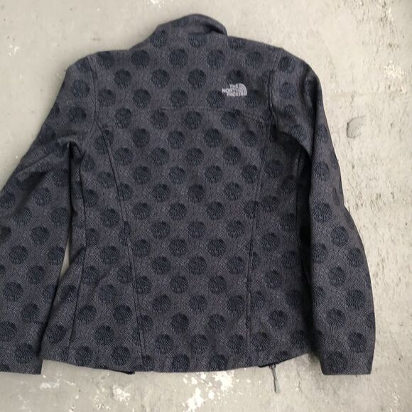 The North Face Jacket - Picture 5 of 6